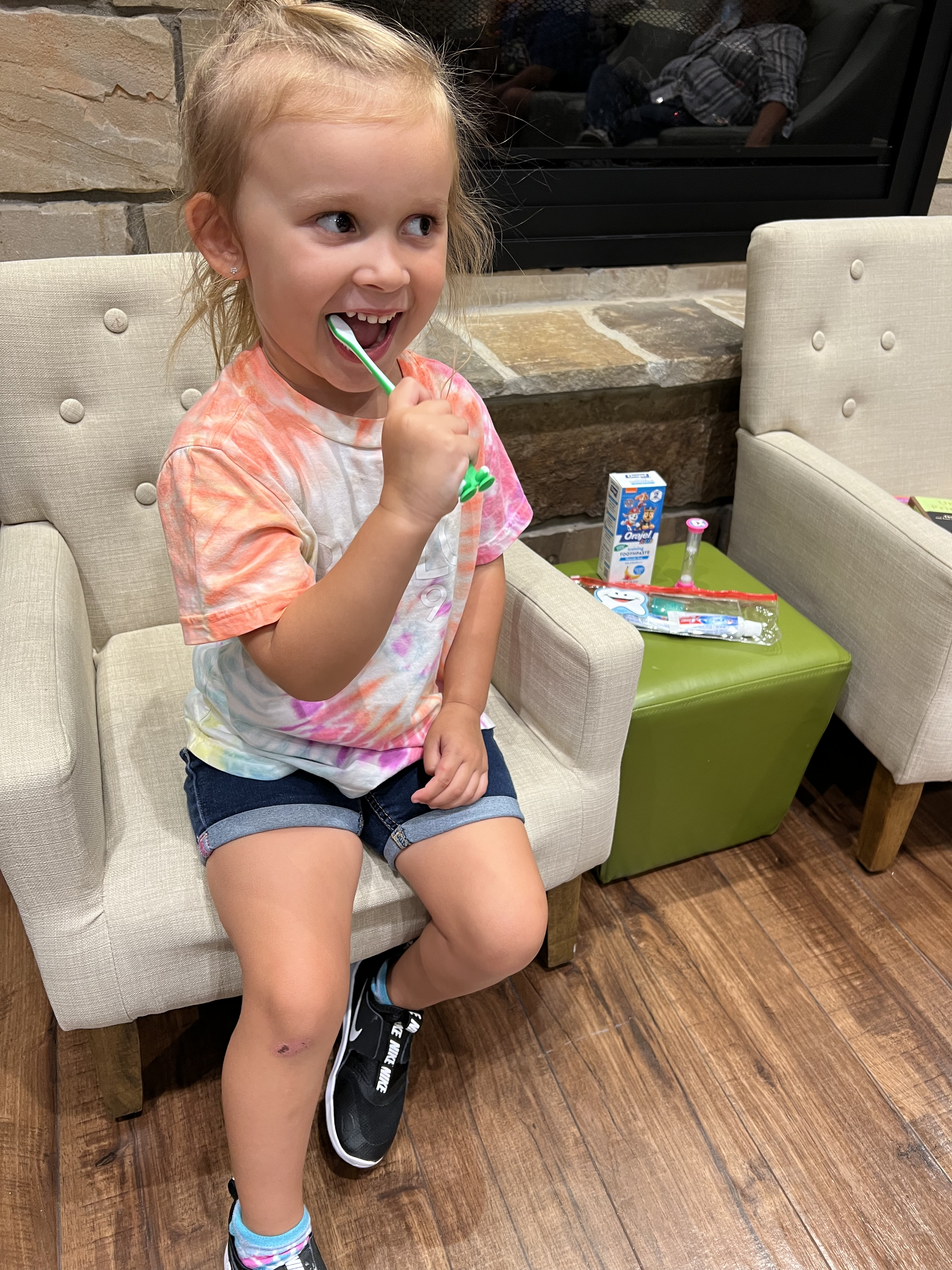 RMHCA, Girl brushing her teeth