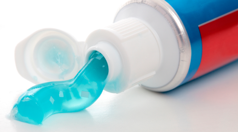 We know that toothpaste helps our teeth shine, but what else can it clean? Here are 5 of our favorite cleaning hacks.